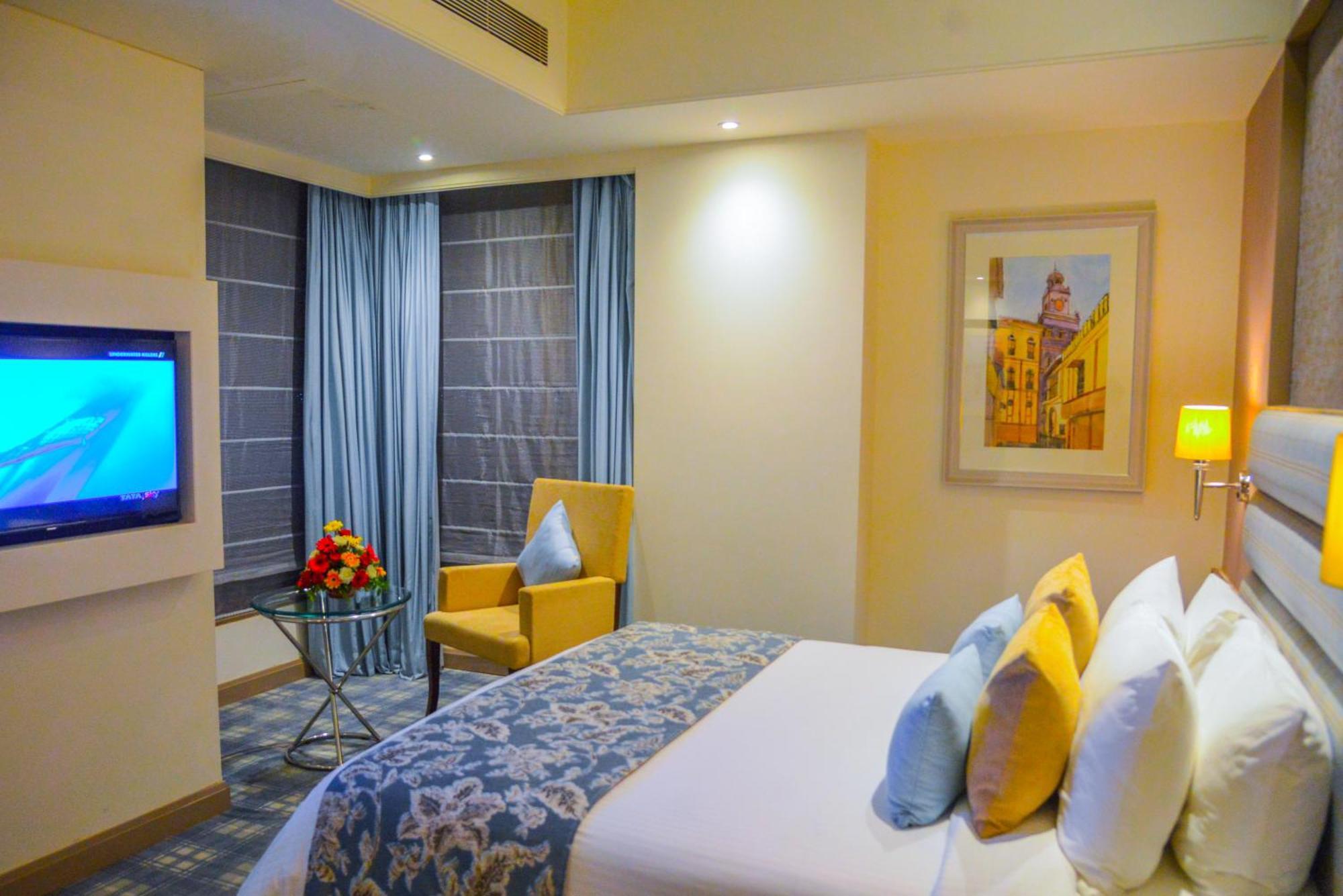 Efcee Sarovar Premiere Bhavnagar Exterior photo